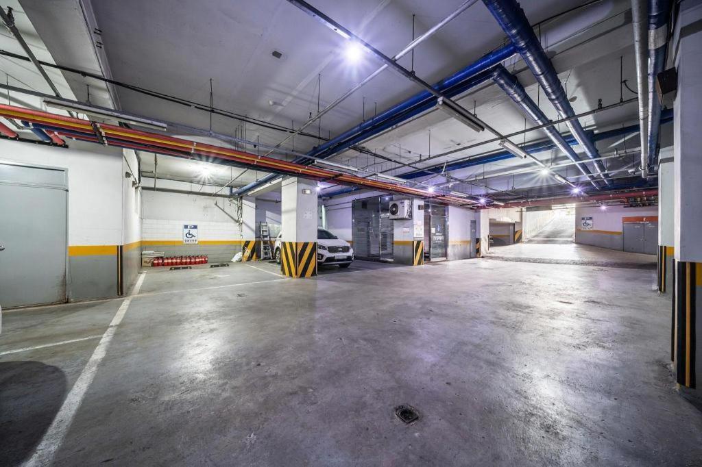 Hotel Head-One Uijeongbu Екстер'єр фото