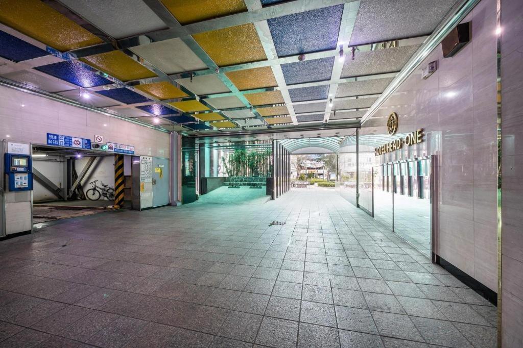 Hotel Head-One Uijeongbu Екстер'єр фото