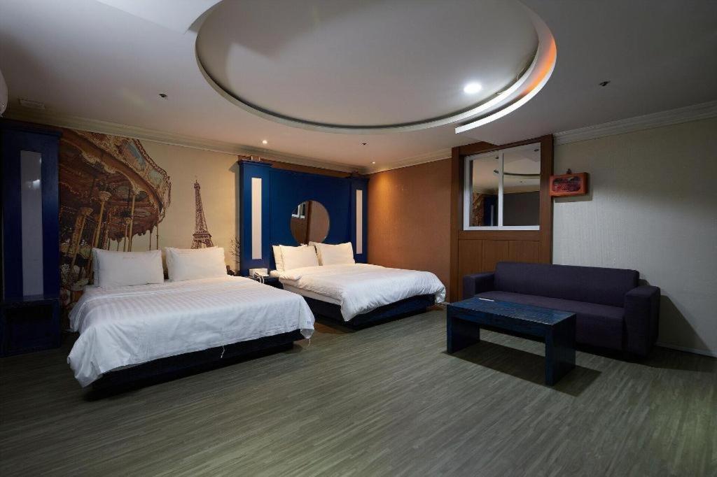 Hotel Head-One Uijeongbu Екстер'єр фото